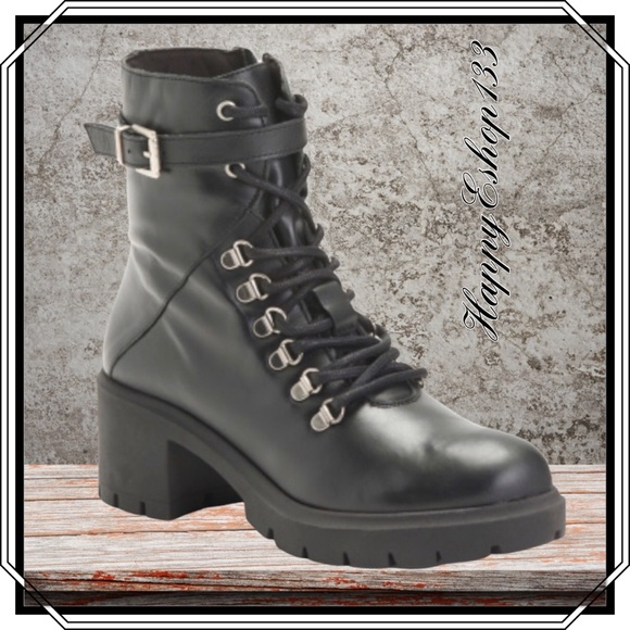 Bertuchi Women’s Made In Spain Laced Up With Buckle Boot